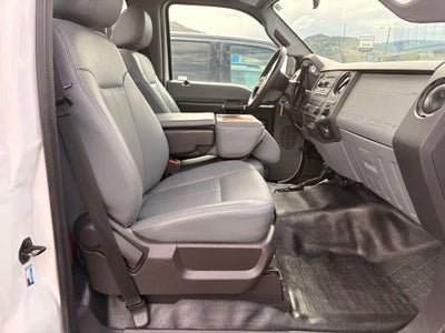 2016 Ford Super Duty F-550 DRW XL
