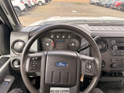 2016 Ford Super Duty F-550 DRW XL