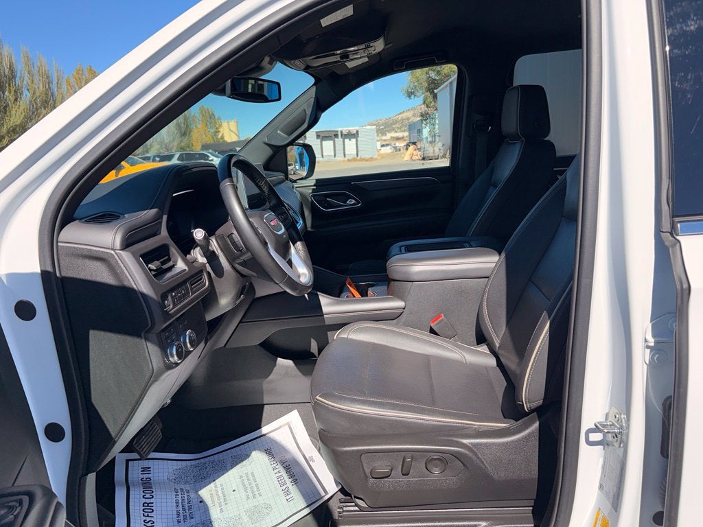 2024 GMC Yukon XL SLT