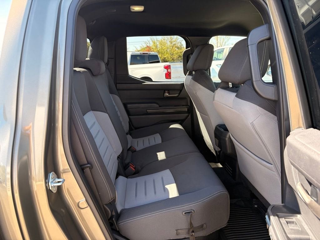 2024 Toyota Tacoma 4WD SR5
