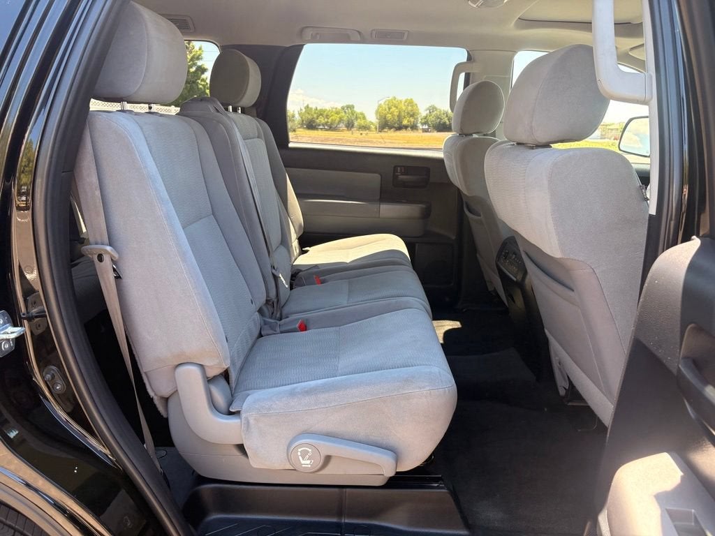 2016 Toyota Sequoia SR5